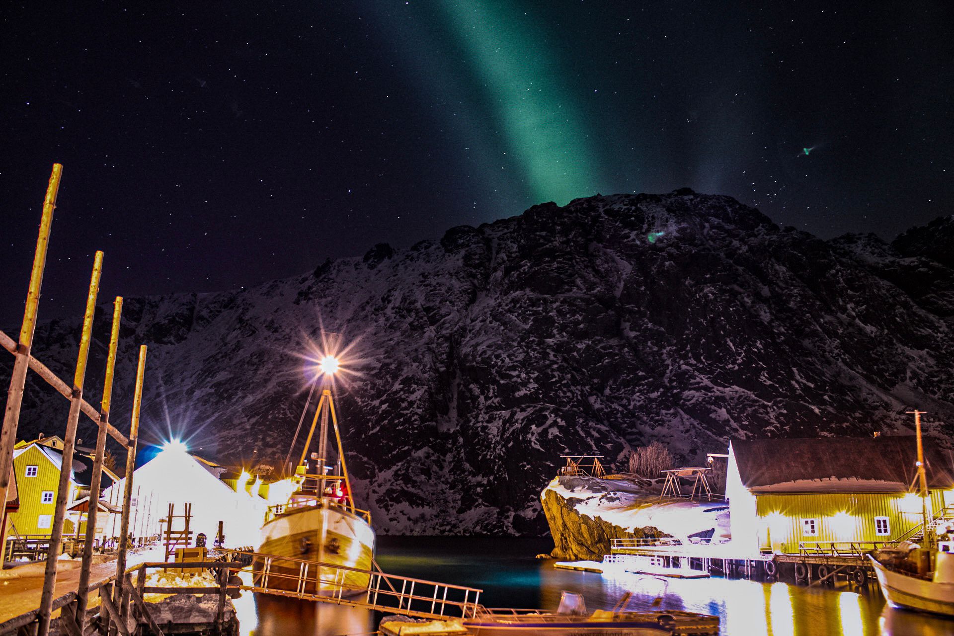 Northern Lights in Lofoten - photo by: Salvatore